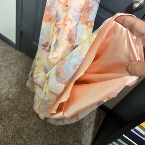 NWT Calvin Klein Elegant Pink Floral Halter Maxi Dress - Picture 9 of 16